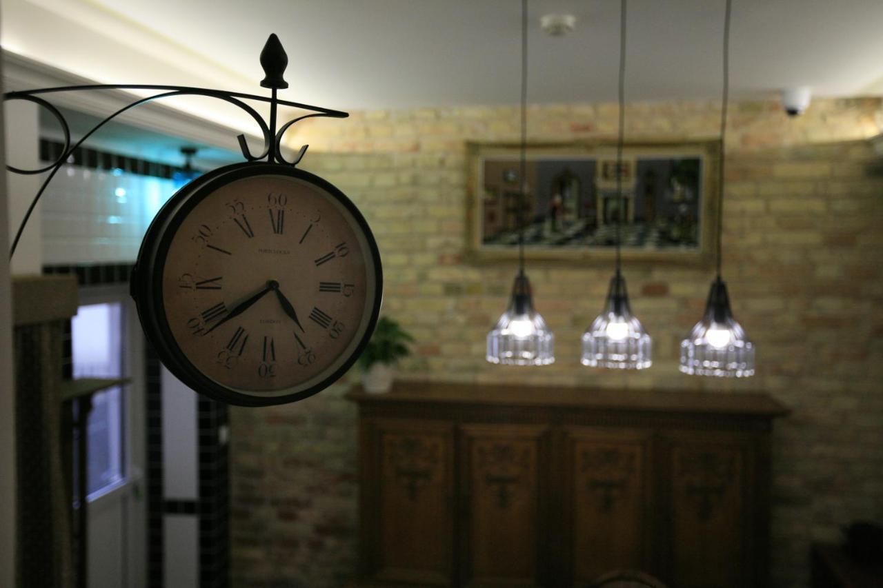 Kamienica Boutique Aparthotel Bialystok Bagian luar foto